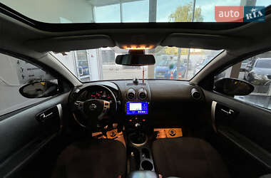 Внедорожник / Кроссовер Nissan Qashqai+2 2011 в 