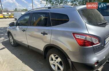 Внедорожник / Кроссовер Nissan Qashqai+2 2013 в 