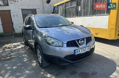 Внедорожник / Кроссовер Nissan Qashqai+2 2013 в Хмельницком