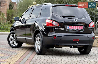 Внедорожник / Кроссовер Nissan Qashqai+2 2012 в 