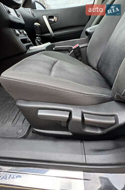 Внедорожник / Кроссовер Nissan Qashqai+2 2012 в 