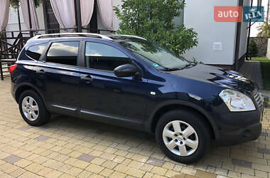 Внедорожник / Кроссовер Nissan Qashqai+2 2009 в 