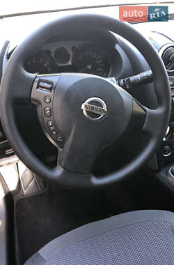 Внедорожник / Кроссовер Nissan Qashqai+2 2009 в 
