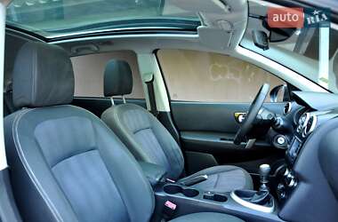 Внедорожник / Кроссовер Nissan Qashqai+2 2011 в 