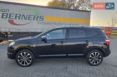 Внедорожник / Кроссовер Nissan Qashqai+2 2012 в 