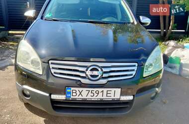 Внедорожник / Кроссовер Nissan Qashqai+2 2009 в 