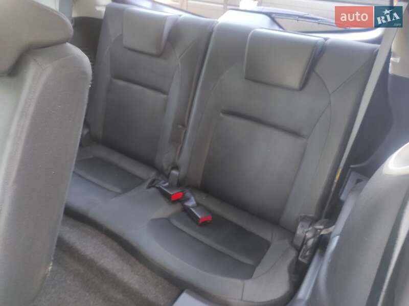 Внедорожник / Кроссовер Nissan Qashqai+2 2011 в Ровно
