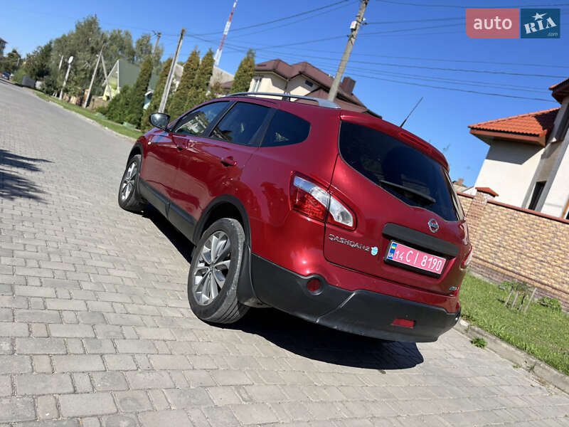 Внедорожник / Кроссовер Nissan Qashqai+2 2012 в Рожище