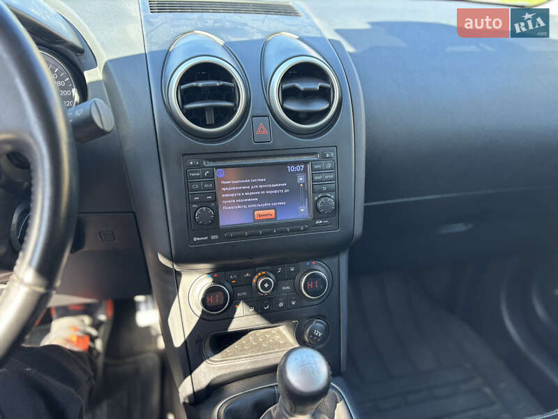 Внедорожник / Кроссовер Nissan Qashqai+2 2012 в Рожище