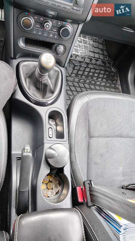 Внедорожник / Кроссовер Nissan Qashqai+2 2013 в Нововолынске