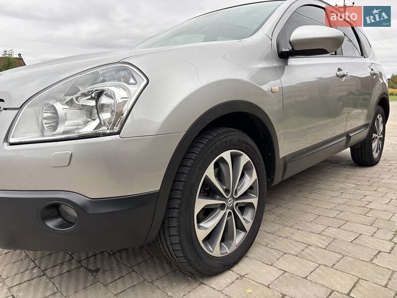 Внедорожник / Кроссовер Nissan Qashqai+2 2009 в Луцке фото 7 Внедорожник / Кроссовер Nissan Qashqai+2 2009 в Луцке