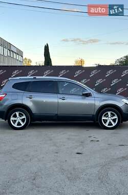 Внедорожник / Кроссовер Nissan Qashqai+2 2012 в 