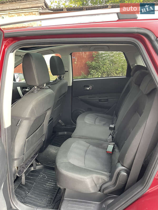 Внедорожник / Кроссовер Nissan Qashqai+2 2010 в Збараже