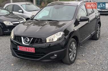 Внедорожник / Кроссовер Nissan Qashqai+2 2010 в Ровно