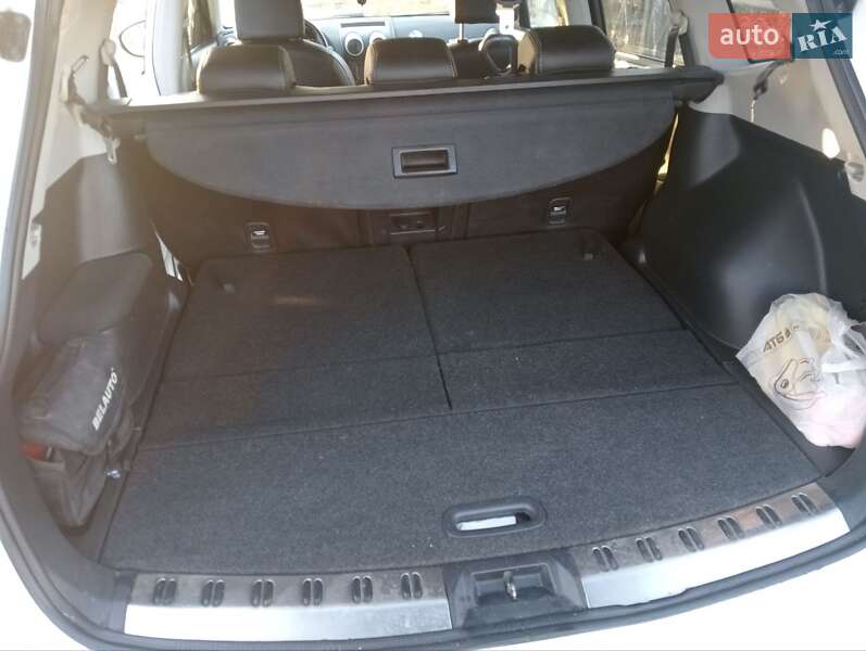 Внедорожник / Кроссовер Nissan Qashqai+2 2012 в Владимире