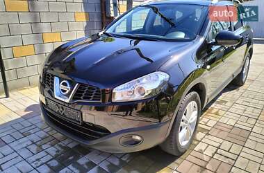 Внедорожник / Кроссовер Nissan Qashqai+2 2010 в Днепре