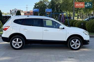 Внедорожник / Кроссовер Nissan Qashqai+2 2012 в 
