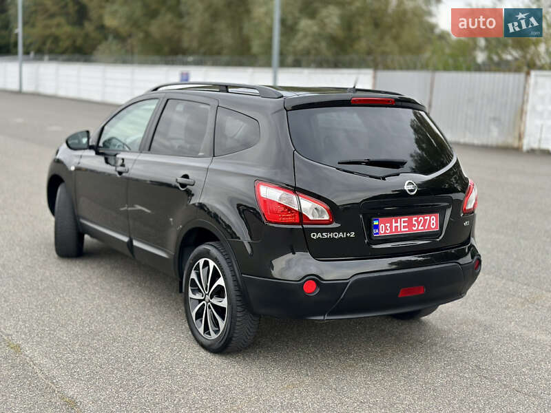 Внедорожник / Кроссовер Nissan Qashqai+2 2013 в Киеве