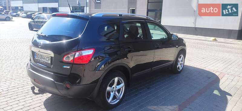 Внедорожник / Кроссовер Nissan Qashqai+2 2012 в Ивано-Франковске