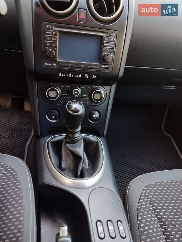 Позашляховик / Кросовер Nissan Qashqai+2 2009 в Тлумачі