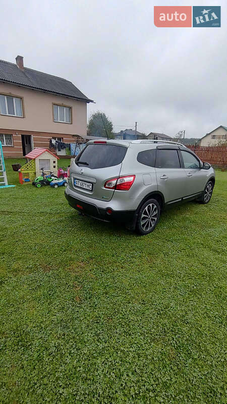 Внедорожник / Кроссовер Nissan Qashqai+2 2011 в Ивано-Франковске