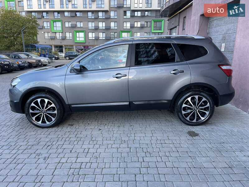 Позашляховик / Кросовер Nissan Qashqai+2 2010 в Львові фото 5 Позашляховик / Кросовер Nissan Qashqai+2 2010 в Львові