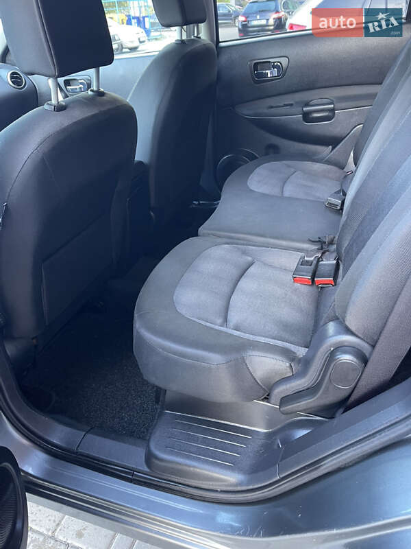 Позашляховик / Кросовер Nissan Qashqai+2 2010 в Львові фото 26 Позашляховик / Кросовер Nissan Qashqai+2 2010 в Львові