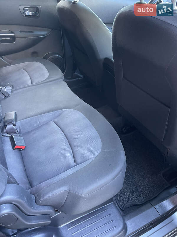 Позашляховик / Кросовер Nissan Qashqai+2 2010 в Львові фото 32 Позашляховик / Кросовер Nissan Qashqai+2 2010 в Львові