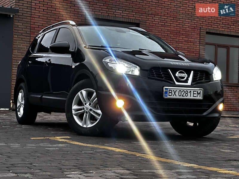 Внедорожник / Кроссовер Nissan Qashqai+2 2011 в Теофиполе фото 4 Внедорожник / Кроссовер Nissan Qashqai+2 2011 в Теофиполе