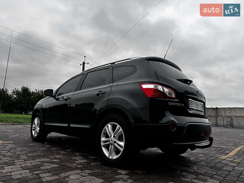 Внедорожник / Кроссовер Nissan Qashqai+2 2011 в Теофиполе фото 12 Внедорожник / Кроссовер Nissan Qashqai+2 2011 в Теофиполе