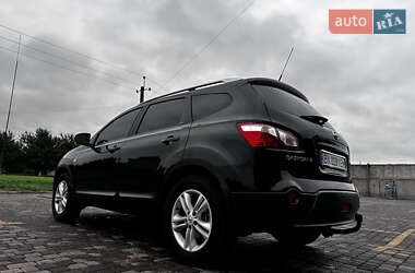 Внедорожник / Кроссовер Nissan Qashqai+2 2011 в 