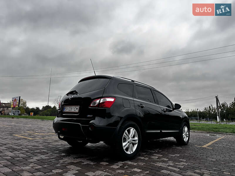 Внедорожник / Кроссовер Nissan Qashqai+2 2011 в Теофиполе фото 16 Внедорожник / Кроссовер Nissan Qashqai+2 2011 в Теофиполе