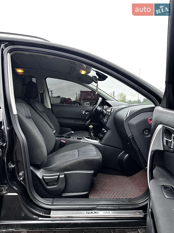Внедорожник / Кроссовер Nissan Qashqai+2 2011 в Теофиполе фото 28 Внедорожник / Кроссовер Nissan Qashqai+2 2011 в Теофиполе