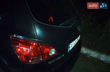 Внедорожник / Кроссовер Nissan Qashqai+2 2009 в 