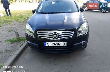 Позашляховик / Кросовер Nissan Qashqai+2 2009 в Києві