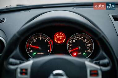 Внедорожник / Кроссовер Nissan Qashqai+2 2009 в 