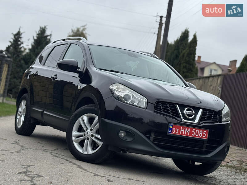 Внедорожник / Кроссовер Nissan Qashqai+2 2012 в 