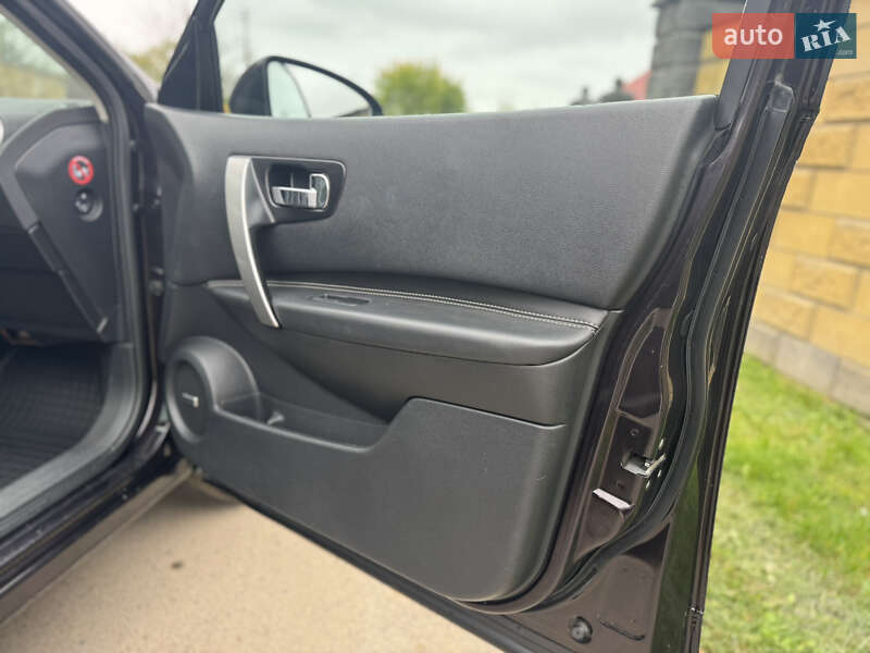 Внедорожник / Кроссовер Nissan Qashqai+2 2012 в Луцке фото 35 Внедорожник / Кроссовер Nissan Qashqai+2 2012 в Луцке