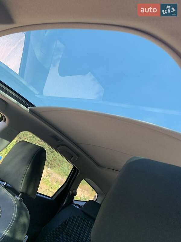 Внедорожник / Кроссовер Nissan Qashqai+2 2010 в Киеве