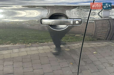 Внедорожник / Кроссовер Nissan Qashqai+2 2011 в 