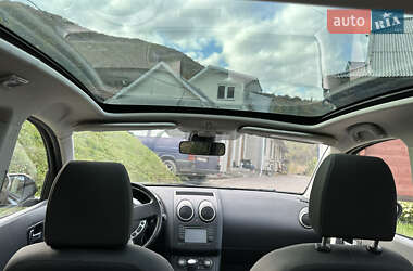 Внедорожник / Кроссовер Nissan Qashqai+2 2011 в 