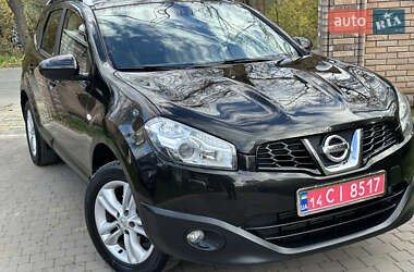 Внедорожник / Кроссовер Nissan Qashqai+2 2011 в 