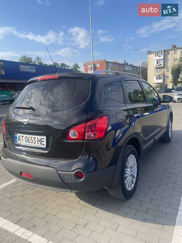 Внедорожник / Кроссовер Nissan Qashqai+2 2009 в Калуше
