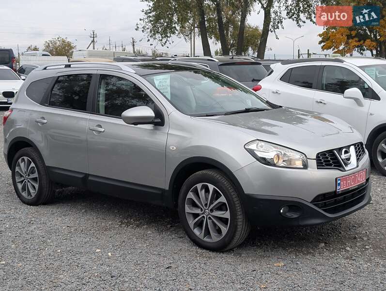 Позашляховик / Кросовер Nissan Qashqai+2 2012 в Рівному фото 9 Позашляховик / Кросовер Nissan Qashqai+2 2012 в Рівному