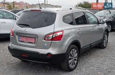 Внедорожник / Кроссовер Nissan Qashqai+2 2012 в 