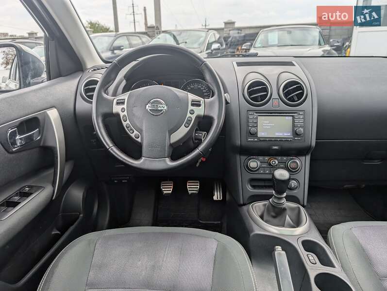 Позашляховик / Кросовер Nissan Qashqai+2 2012 в Рівному фото 36 Позашляховик / Кросовер Nissan Qashqai+2 2012 в Рівному