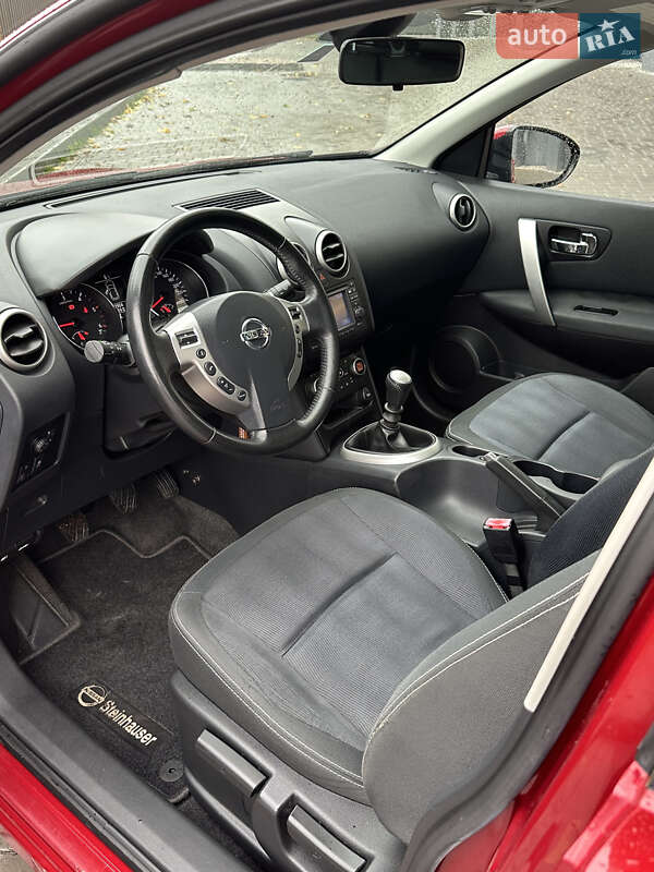 Внедорожник / Кроссовер Nissan Qashqai+2 2010 в Виннице