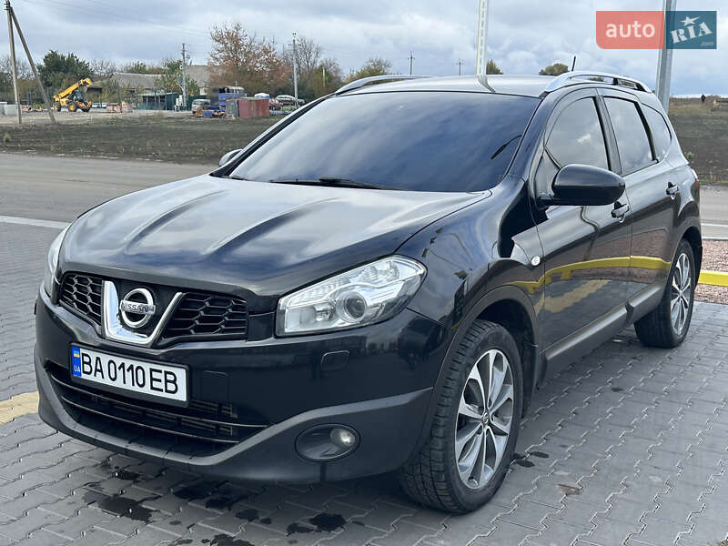 Позашляховик / Кросовер Nissan Qashqai+2 2011 в Первомайську фото 11 Позашляховик / Кросовер Nissan Qashqai+2 2011 в Первомайську