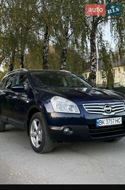 Внедорожник / Кроссовер Nissan Qashqai+2 2009 в Дубно
