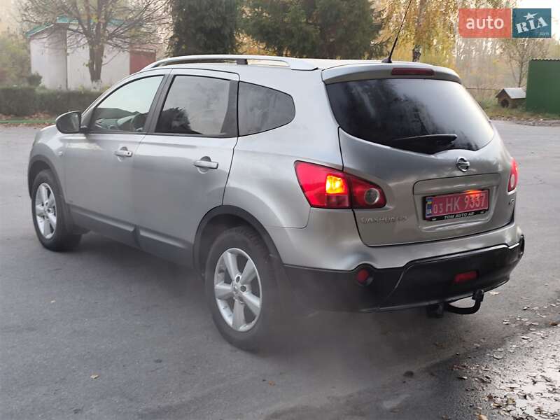 Позашляховик / Кросовер Nissan Qashqai+2 2009 в Звягелі фото 7 Позашляховик / Кросовер Nissan Qashqai+2 2009 в Звягелі